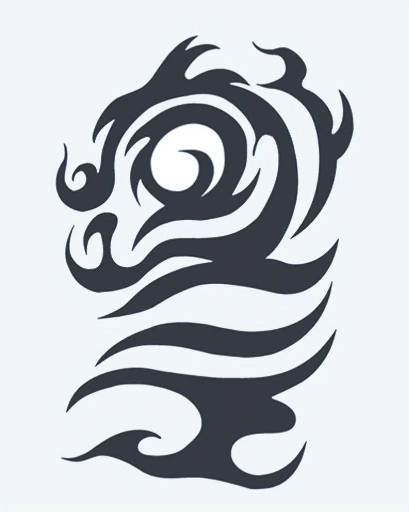 Design del tatuaggio semi-permanente Testa di Drago Tribale di INKON – illustrazione tribale, drago, testa, vorticoso, curve, 4 x 7 in (10x17cm), disponibile su inkon.co