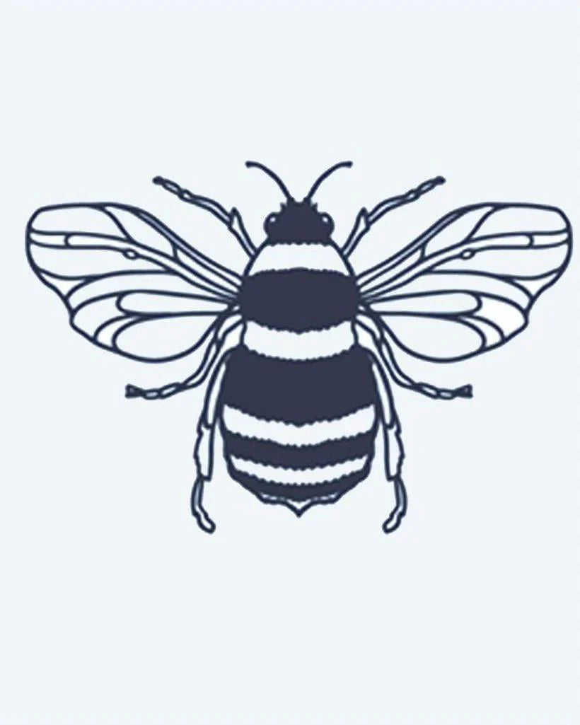Design del tatuaggio semi-permanente Honeybee di INKON – illustrazione di ape con delicate ali traslucide, 2 x 2 in (5x5cm), disponibile su inkon.co