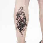 Tatuaggio semi-permanente INKON Cavallo Selvaggio applicato su un uomo – design 4 x 7 in (10x17cm), aspetto realistico dell'inchiostro, dura 10 giorni