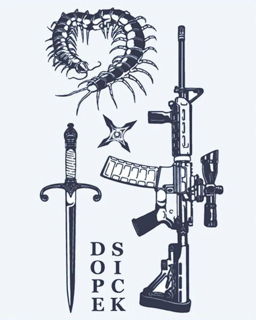 Design del tatuaggio semi-permanente Flash Sheet Armi e Centopiedi di INKON – illustrazione flash, sheet, centopiedi, pugnale, fucile, 4 x 7 in (10x17cm), disponibile su inkon.co