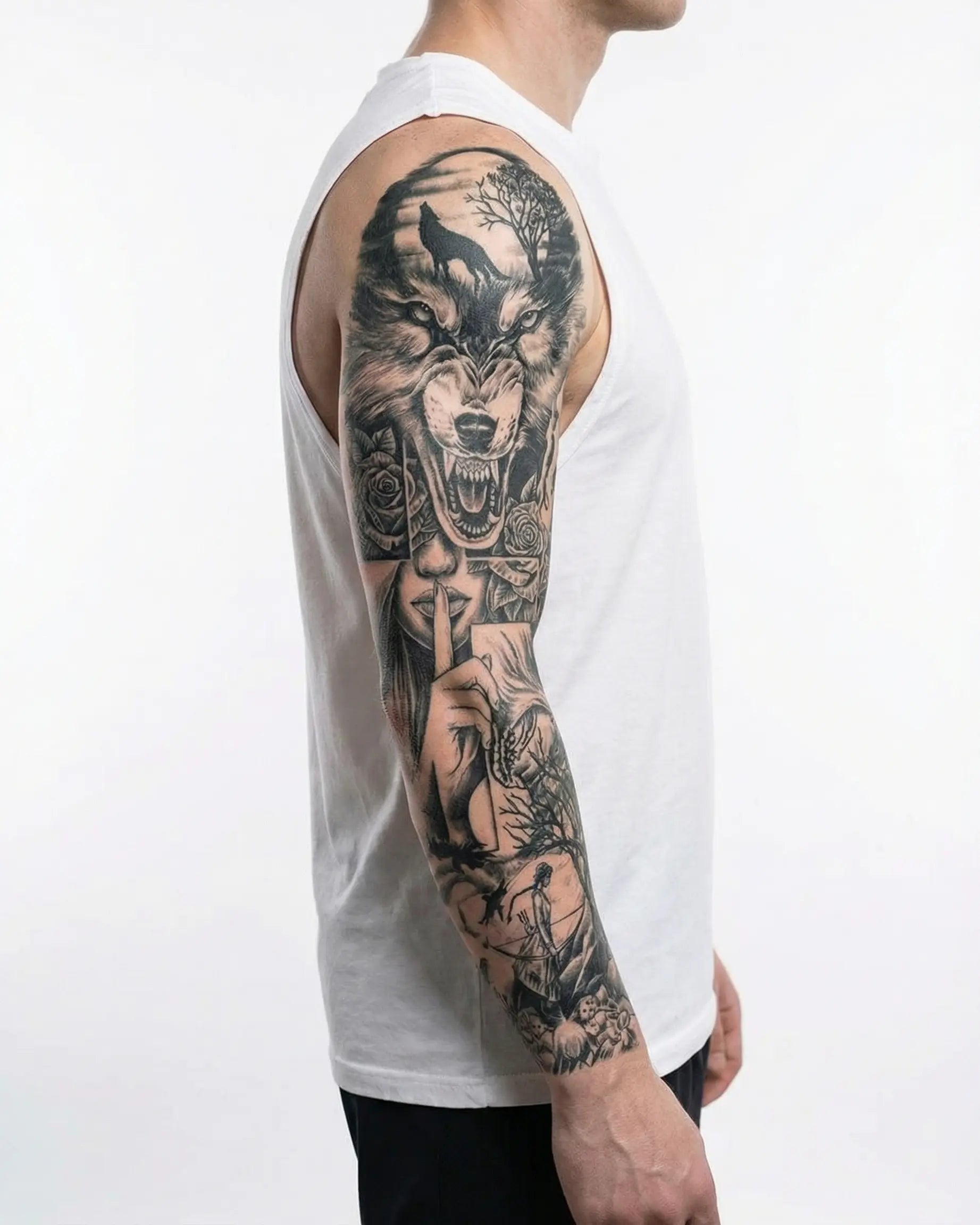 Tatuaggio semi-permanente INKON Wolf & Forest Night applicato su un uomo – design 8 x 20 in (20x50cm), aspetto realistico dell'inchiostro, dura 10 giorni