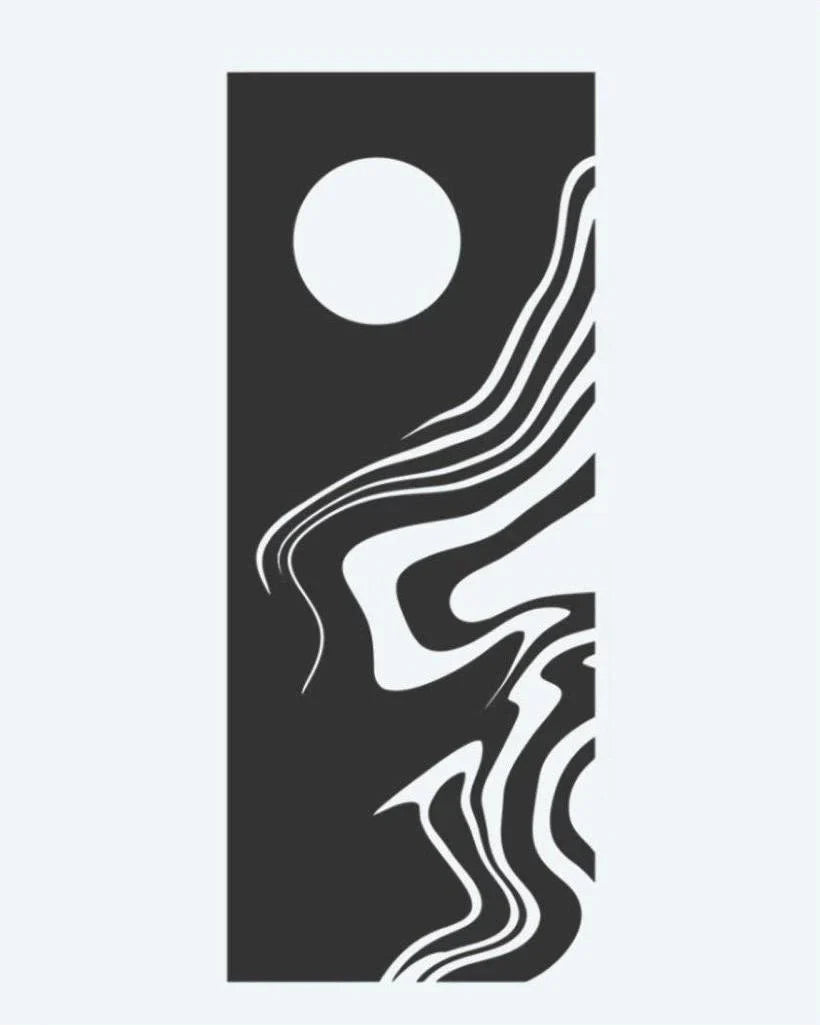Design del tatuaggio semi-permanente Abstract Moon & Waves di INKON – illustrazione artistico, piena, luna, sopra, fluide, 3 x 4 in (6x11cm), disponibile su inkon.co