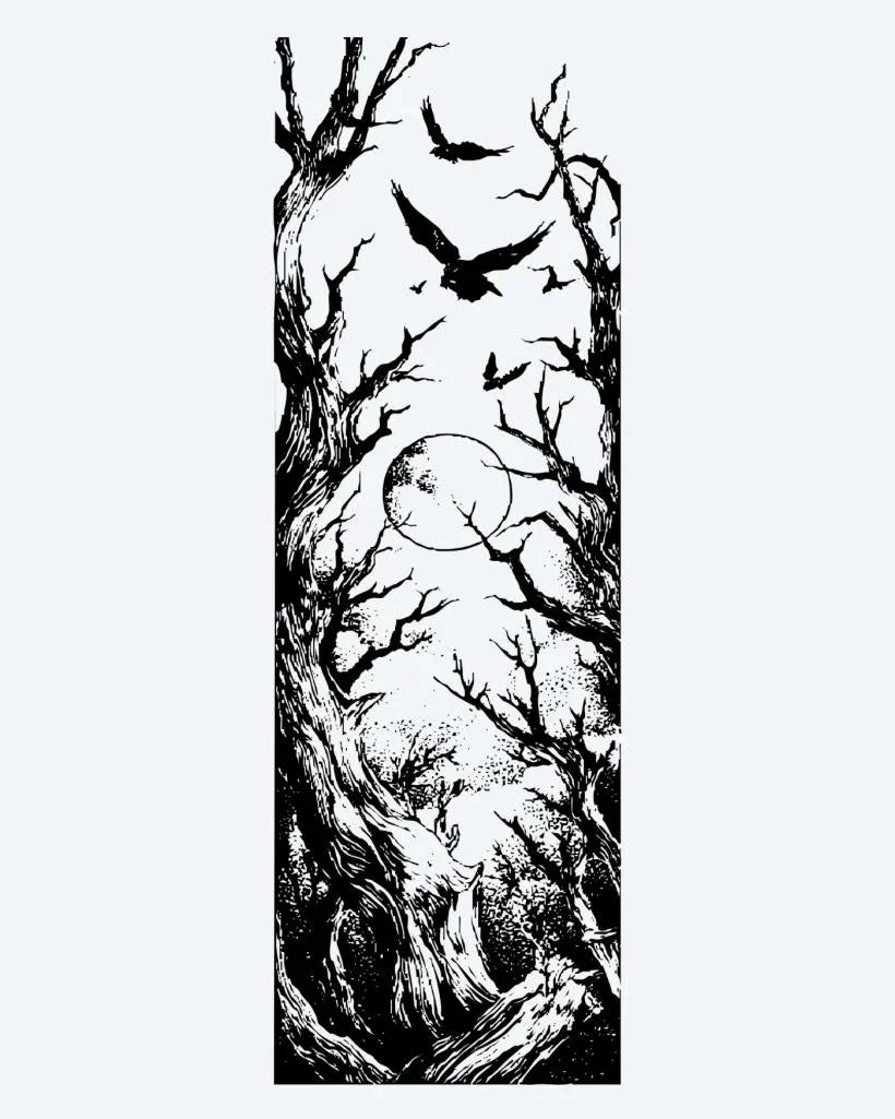 Design del tatuaggio semi-permanente Dark Forest & Ravens di INKON – illustrazione atmosferico, contorti, spogli, alberi, corvi, 8 x 20 in (20x50cm), disponibile su inkon.co