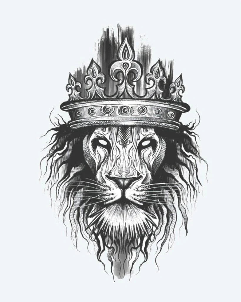 Design del tatuaggio semi-permanente Leone Coronato di INKON – illustrazione maestosa, leone, testa, indossa, ornata, 4 x 7 in (10x17cm), disponibile su inkon.co