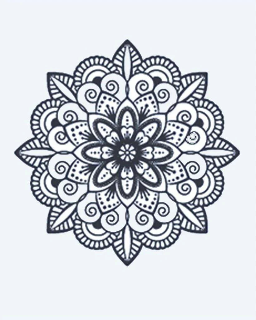 Design del tatuaggio semi-permanente Mandala Flower di INKON – illustrazione mandala, fiore, strati, petali, motivi, 2 x 2 in (5x5cm), disponibile su inkon.co